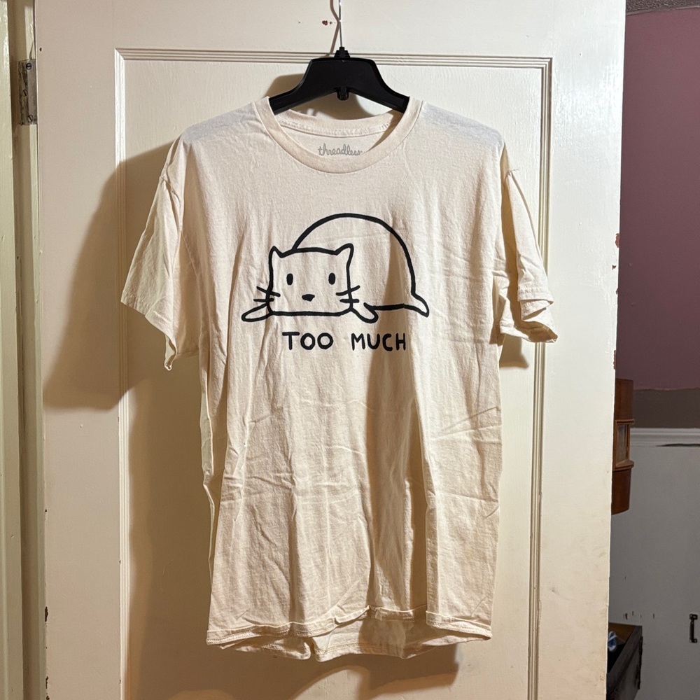 Cream Cat Graphic T-Shirt